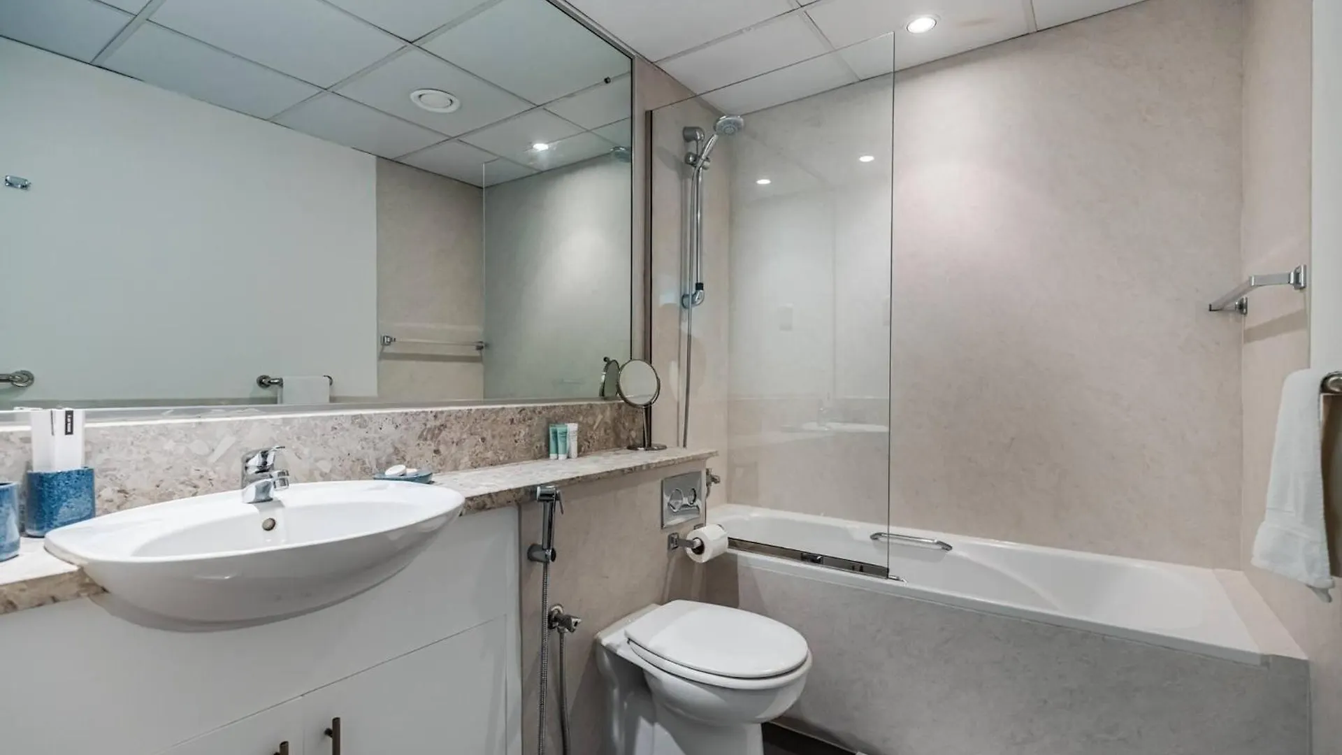 Lejlighed Serene & Spacious 1Br The Greens Dubai
